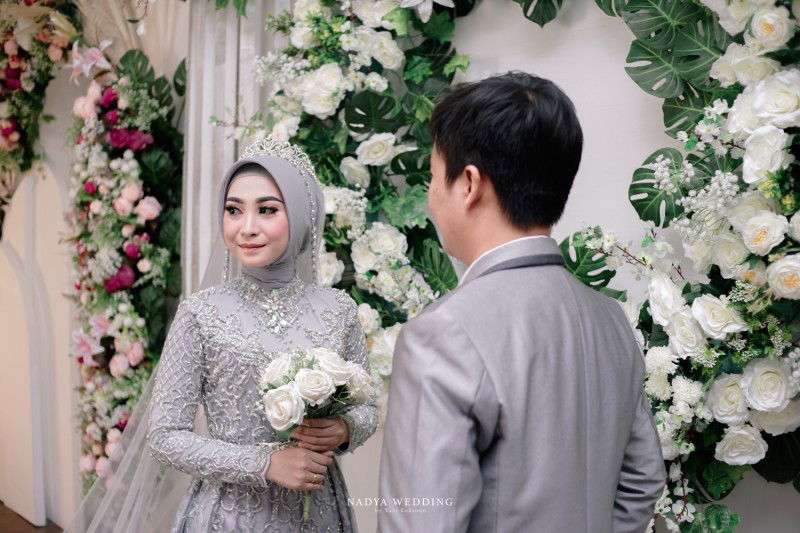 Dimas Wulandari profile icon