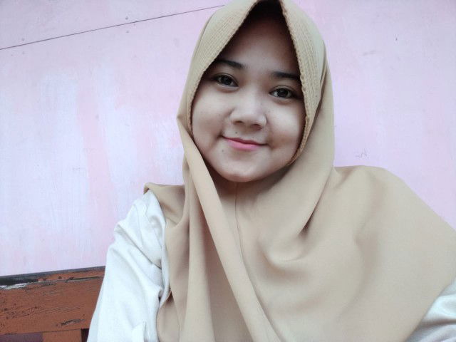 Atika Nur cahyati profile icon