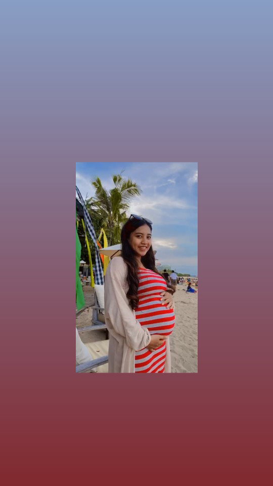 Nur Laily profile icon