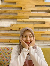 Vivi Avriany profile icon