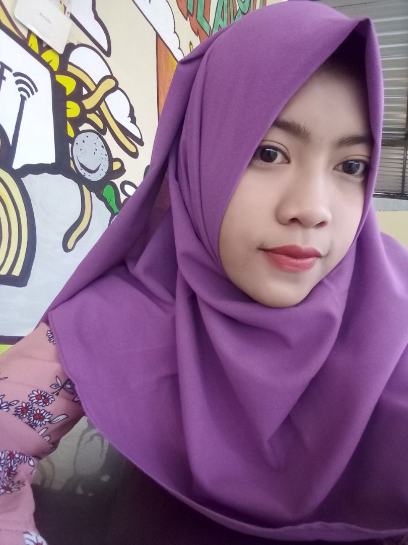 Desti Mutoharoh profile icon