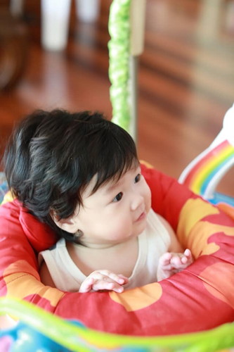แอบถ่ายมุมเผลอ ๆ