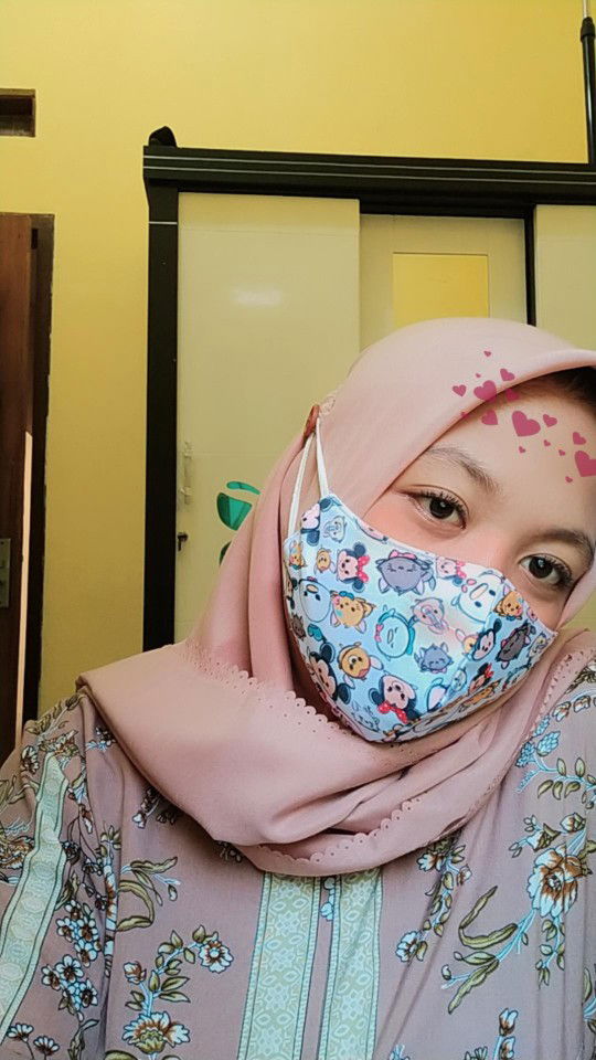 sitirosanti putri profile icon