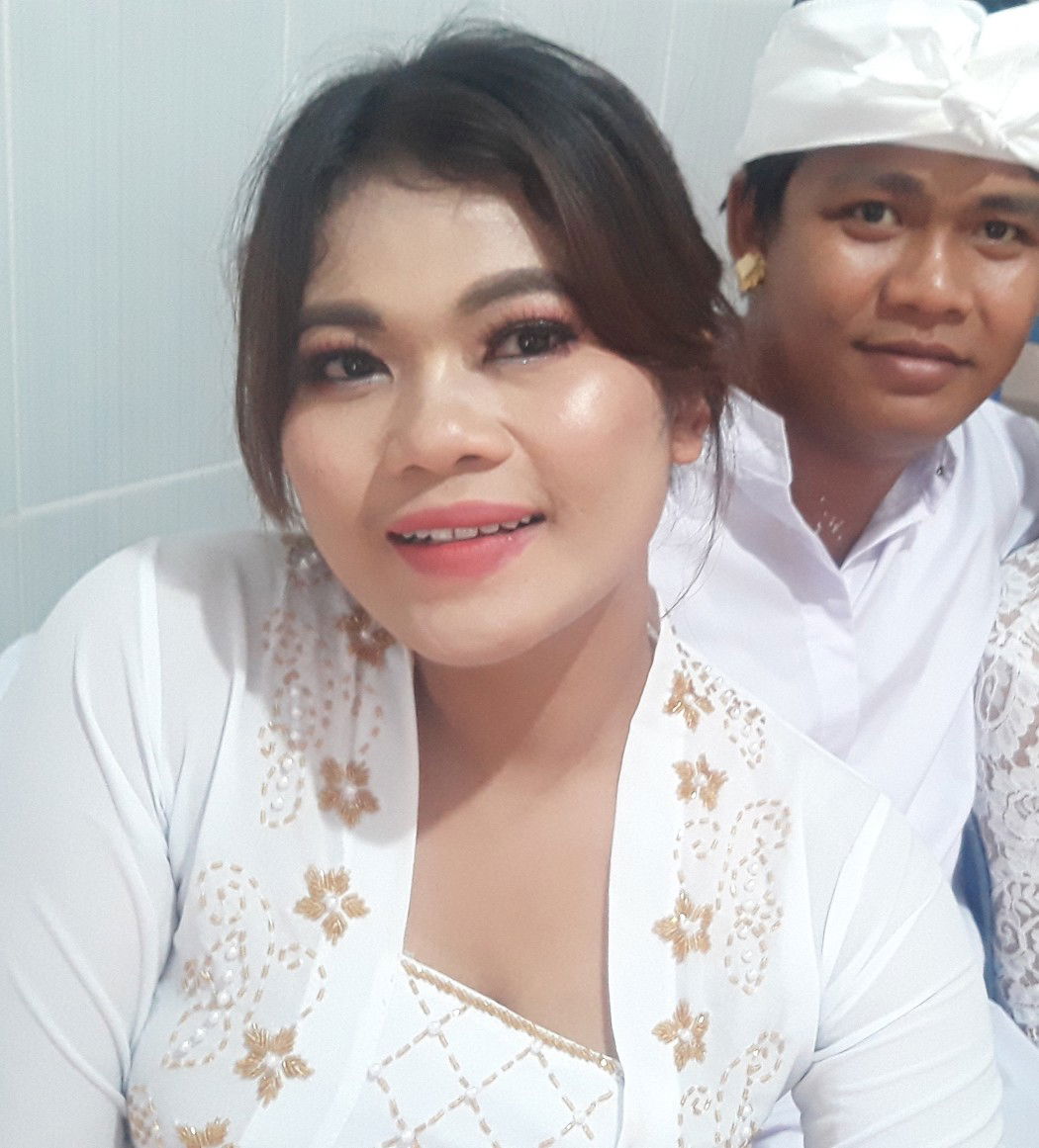 ayu wulandari profile icon