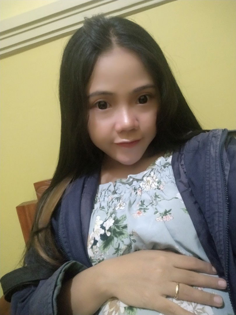 Dwi Ayu Anggraeni profile icon