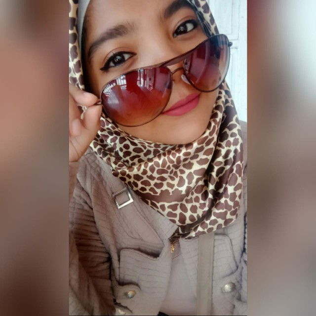 rikza nuroniyah profile icon