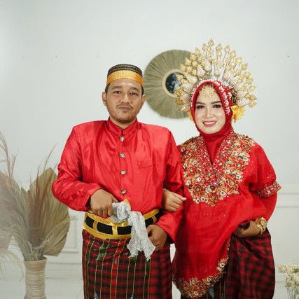 Renita Hafid profile icon