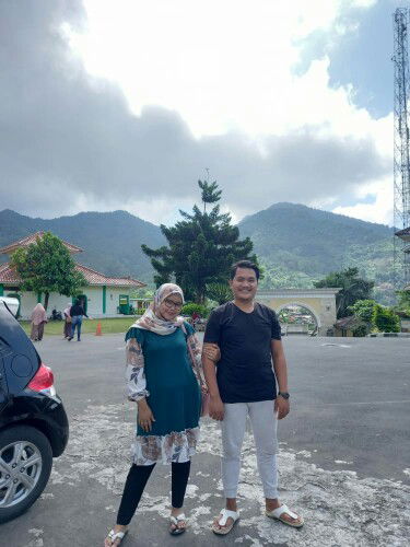 yayu lestari profile icon