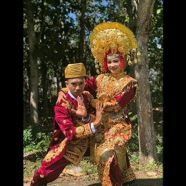 Dhea Indriani Agustin profile icon