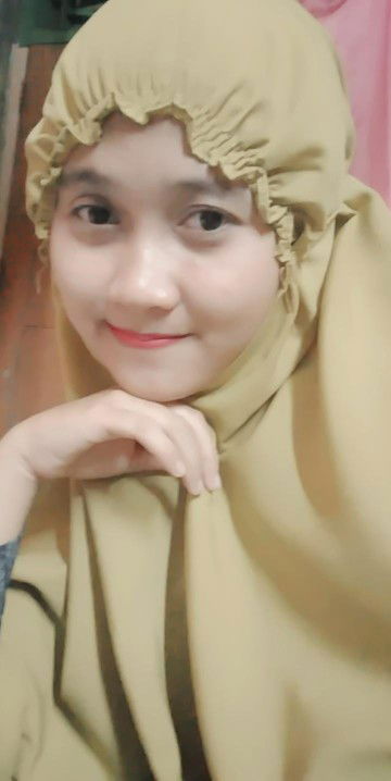 Siti Kholifah profile icon