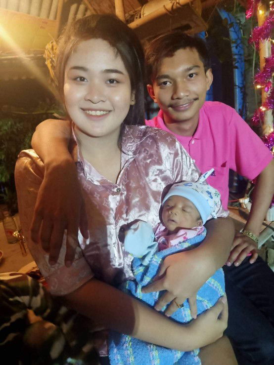 แพ้ท' ชุติมณฑน์. profile icon