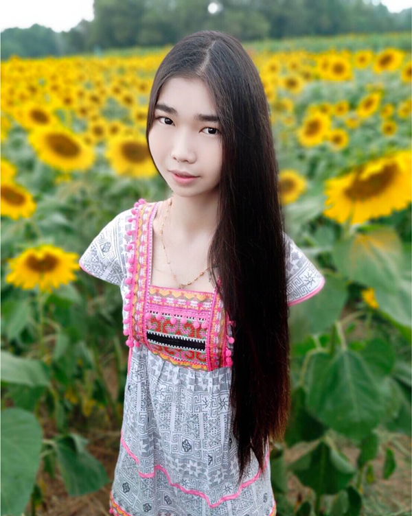 ด.ญ. นุ่น profile icon