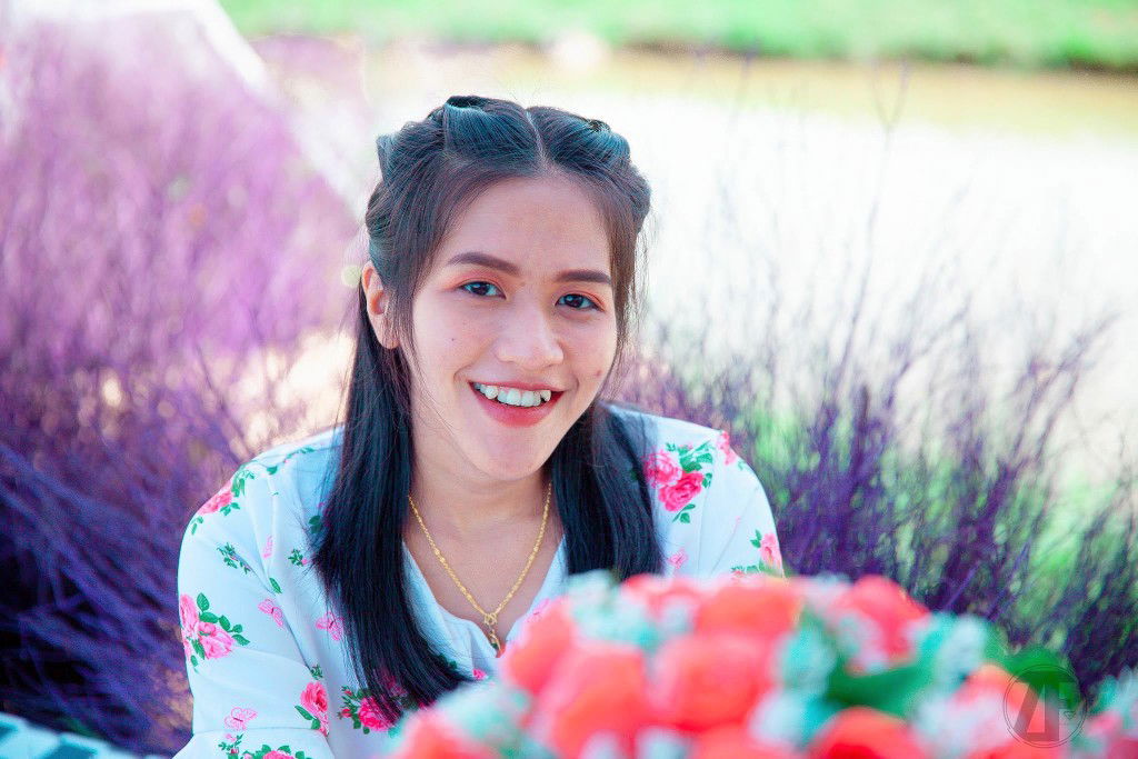 Juneny Benjamas profile icon