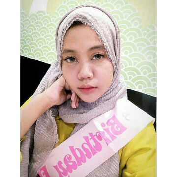 Lilis suryani profile icon