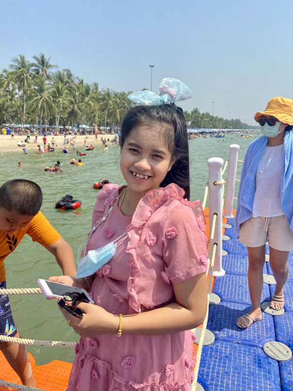 Gift Waratchaya profile icon