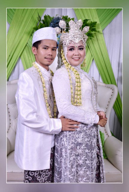 Santi Hidayatullah profile icon