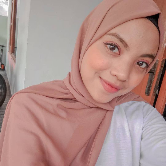 esa candra kurnia profile icon