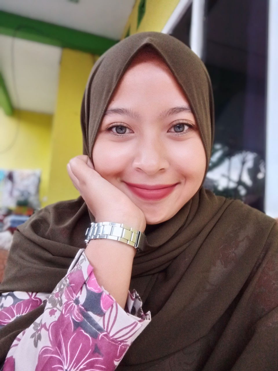 Ressa F profile icon