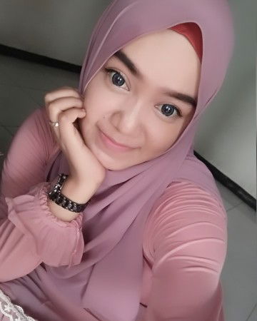 ayu celly octaviani ariefia profile icon