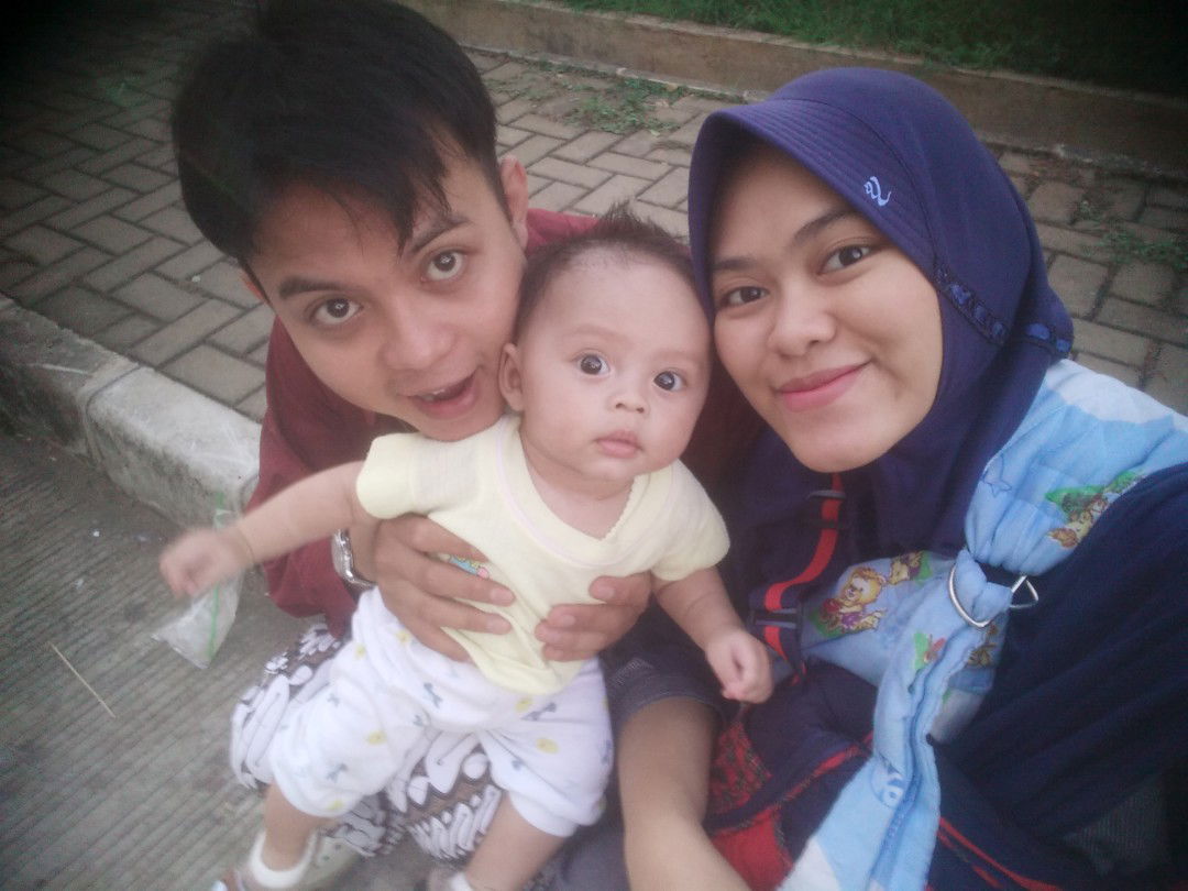 Khoirunnisa profile icon