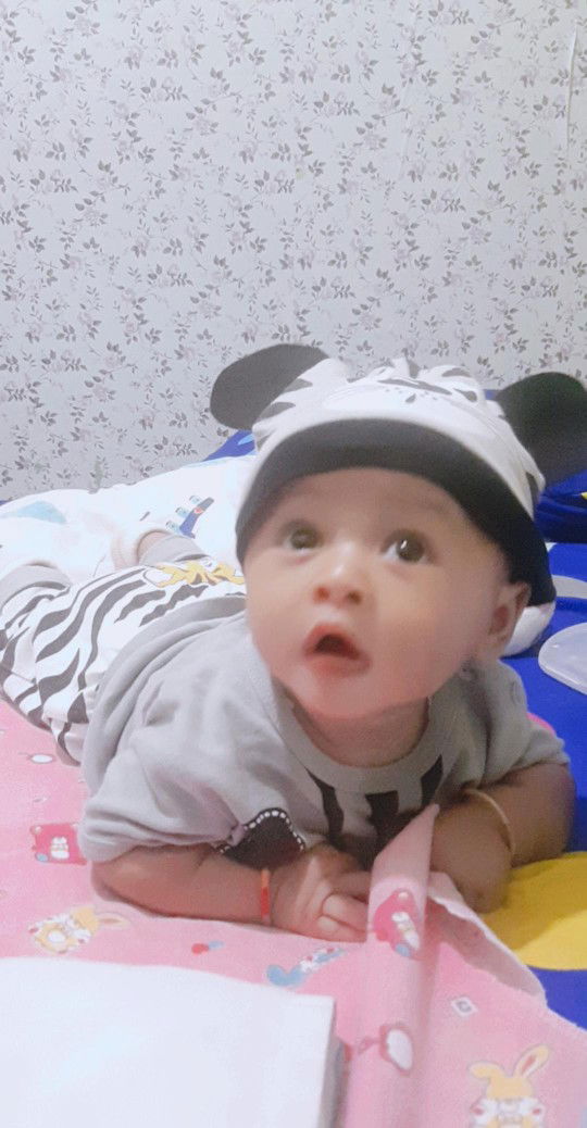 eka apriliana ariyanita profile icon