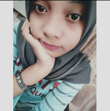 Mutia Nur profile icon