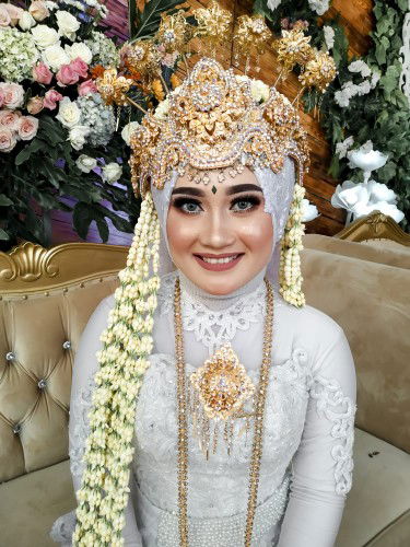 Fitriya profile icon