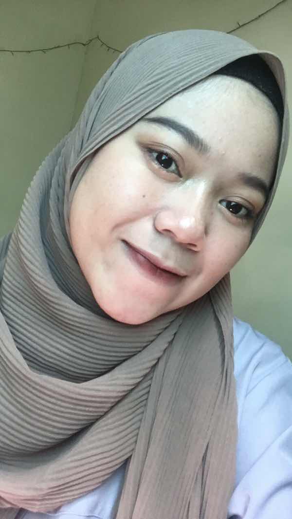 Yulisa Putrii profile icon