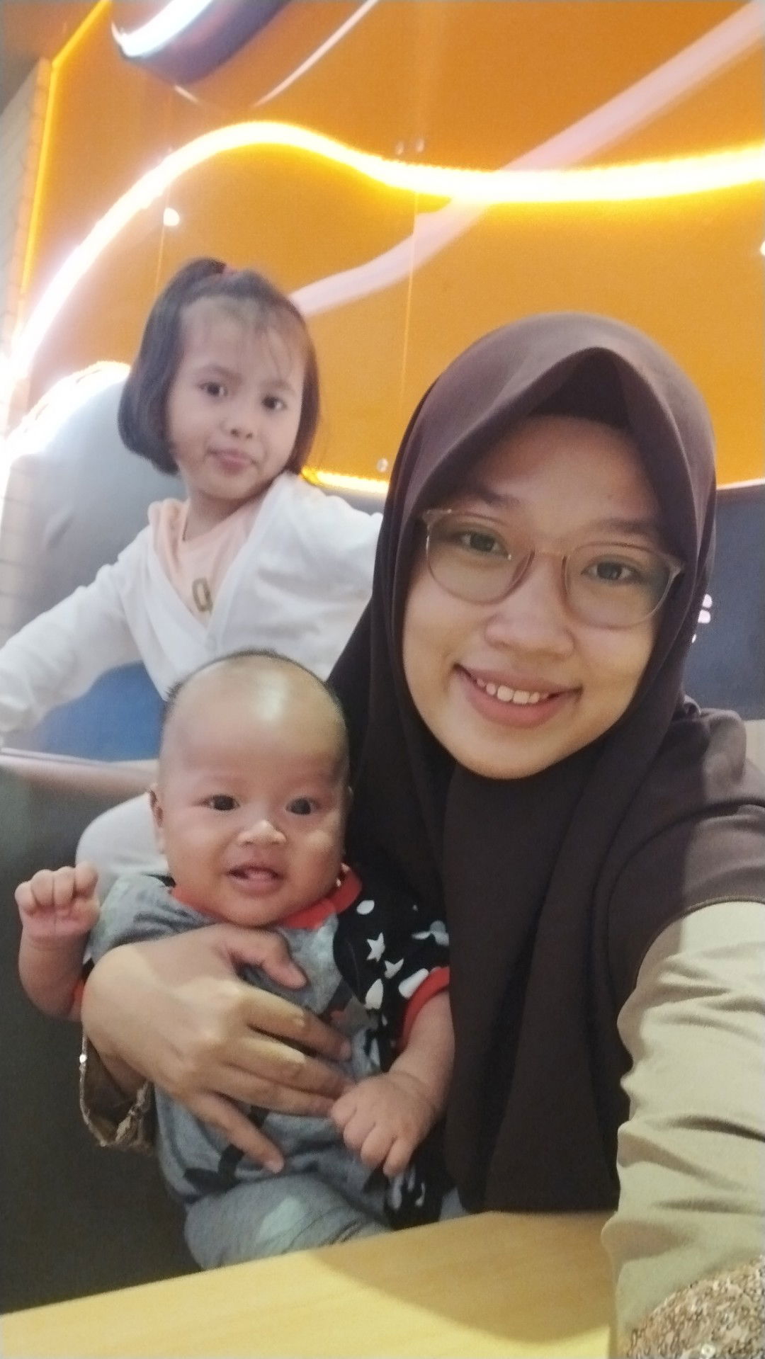 Farhanah profile icon