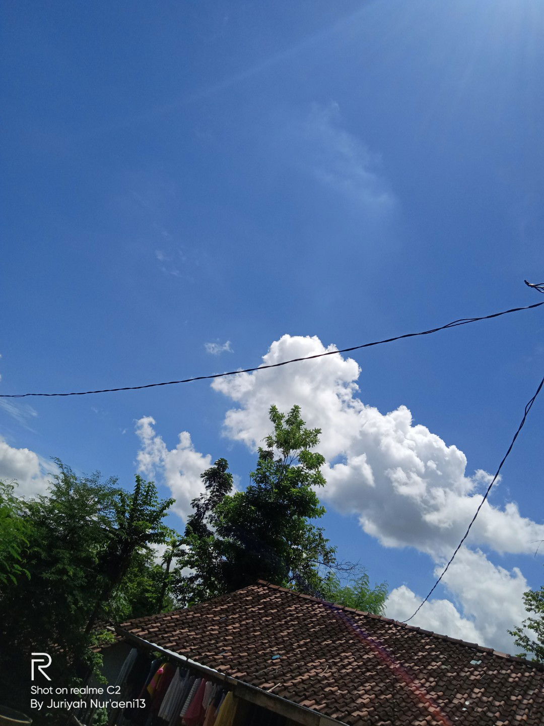 Juriyah Nur,aeni profile icon