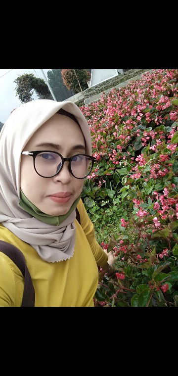 Noviana susanti profile icon