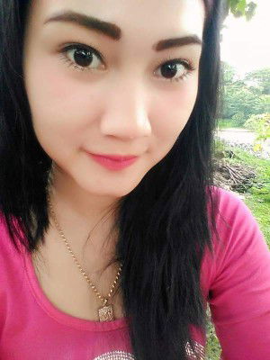 Firdha Okta profile icon