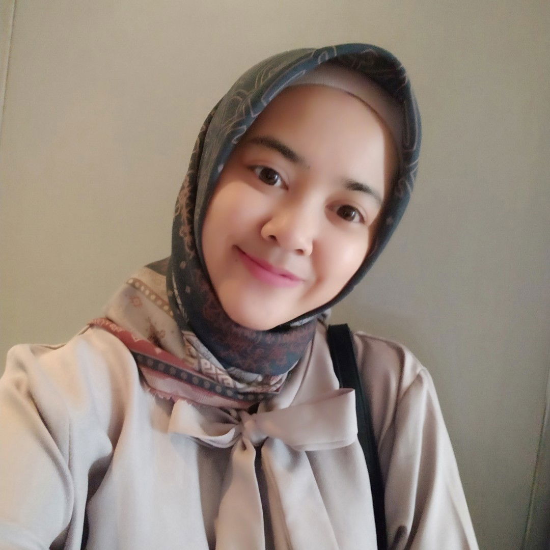 Yulianti Gustini profile icon