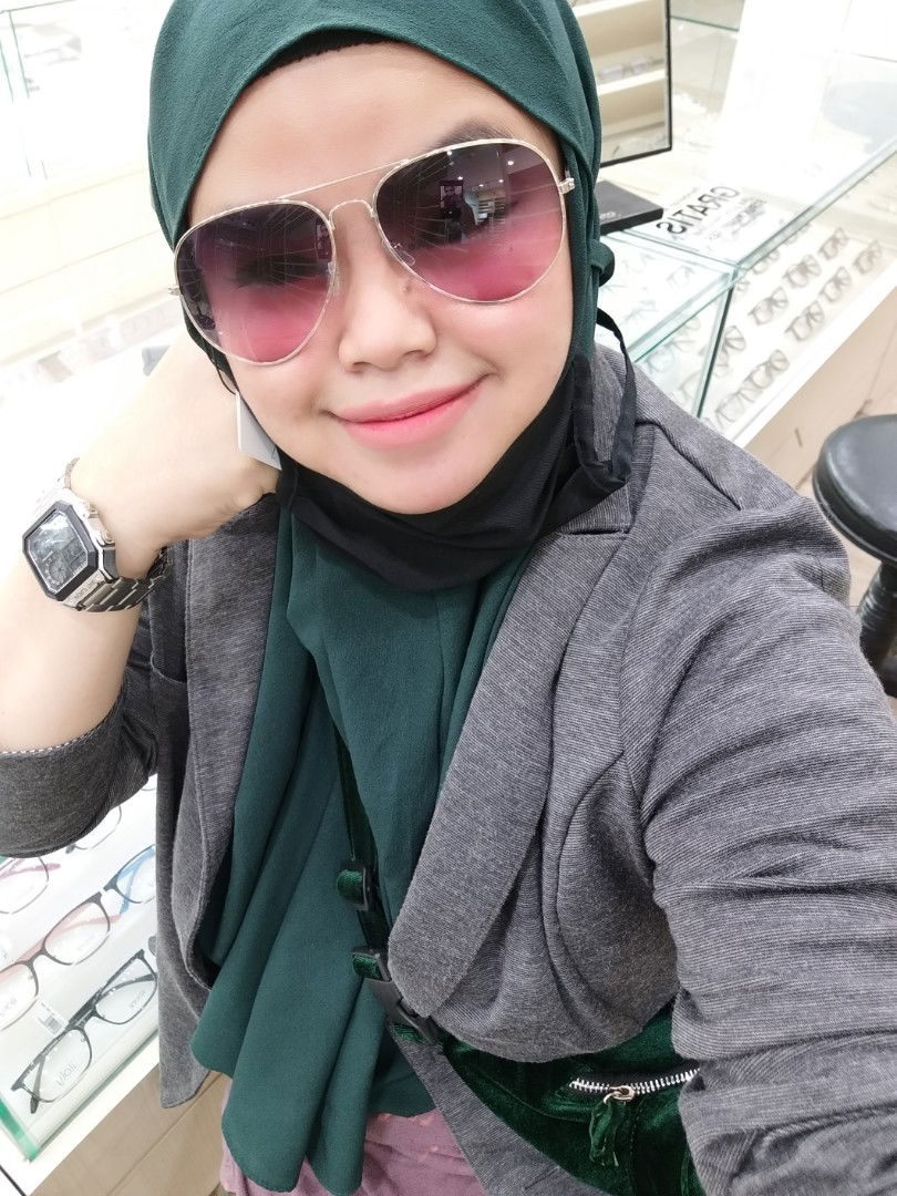 Sugiarti profile icon