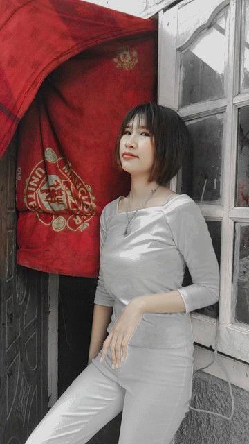 Aom Aom profile icon