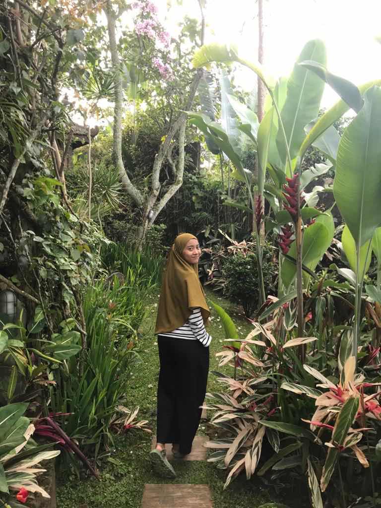 Rina Pertiwi profile icon