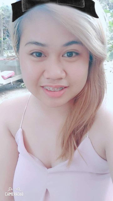 Rhea Tomas Tumanan profile icon