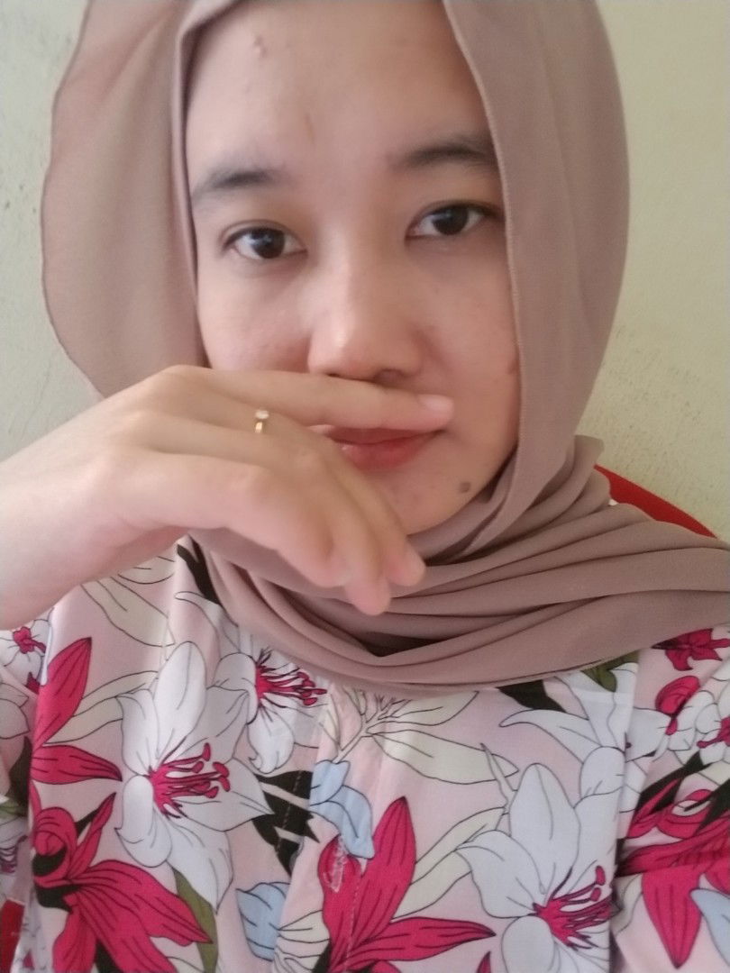 Juni Retno Hartanti profile icon