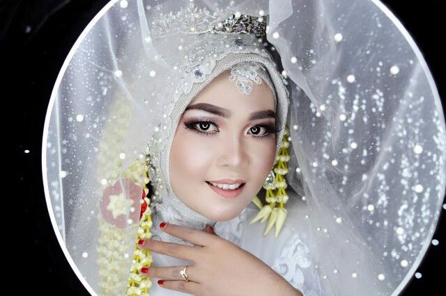 Ruswati Hs profile icon