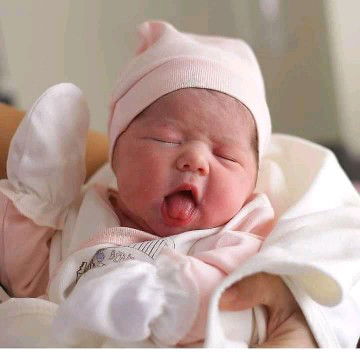 Indah Cahyani profile icon