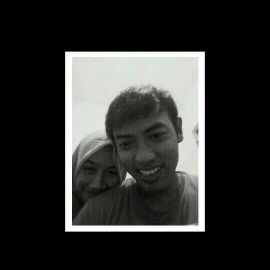 Kurnia Sari profile icon