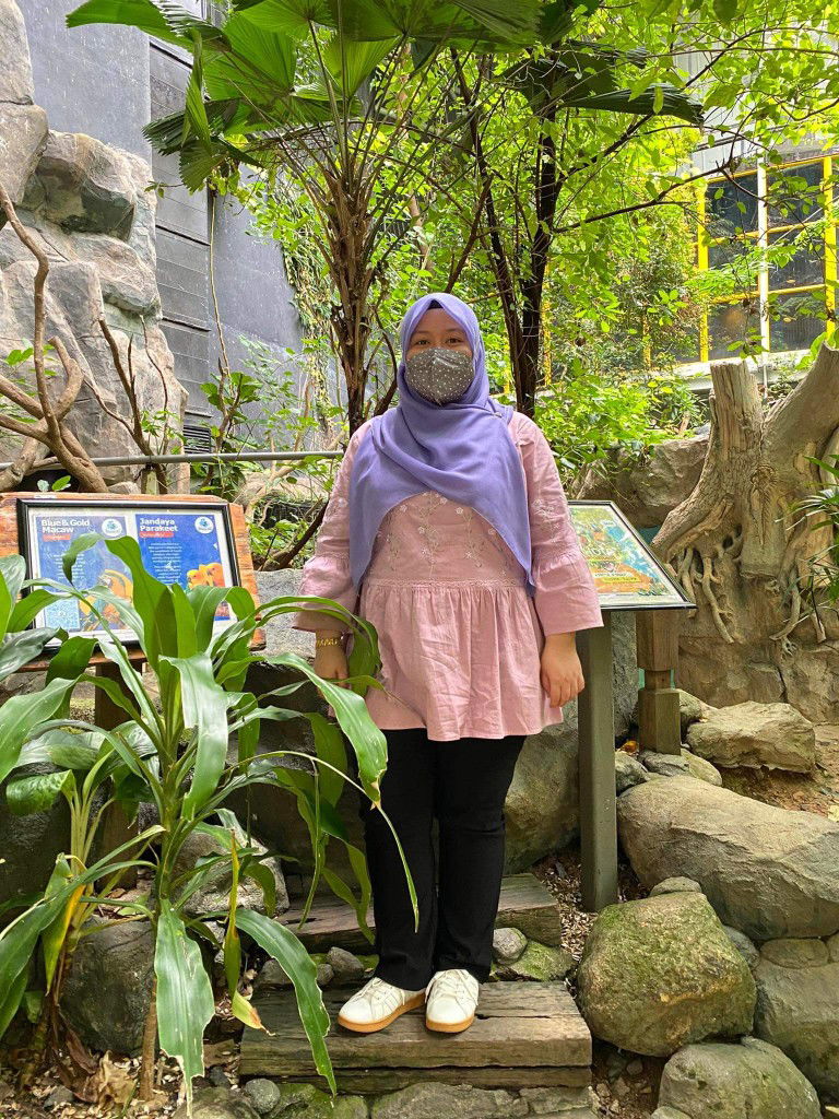 Nadia Zamri profile icon