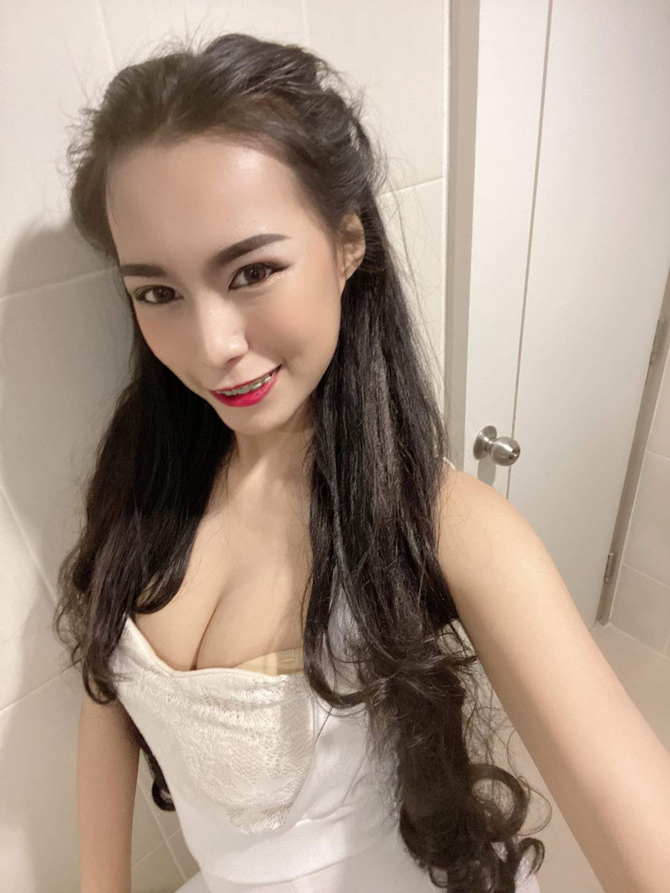 ธนิกา เฟื่องสิน profile icon