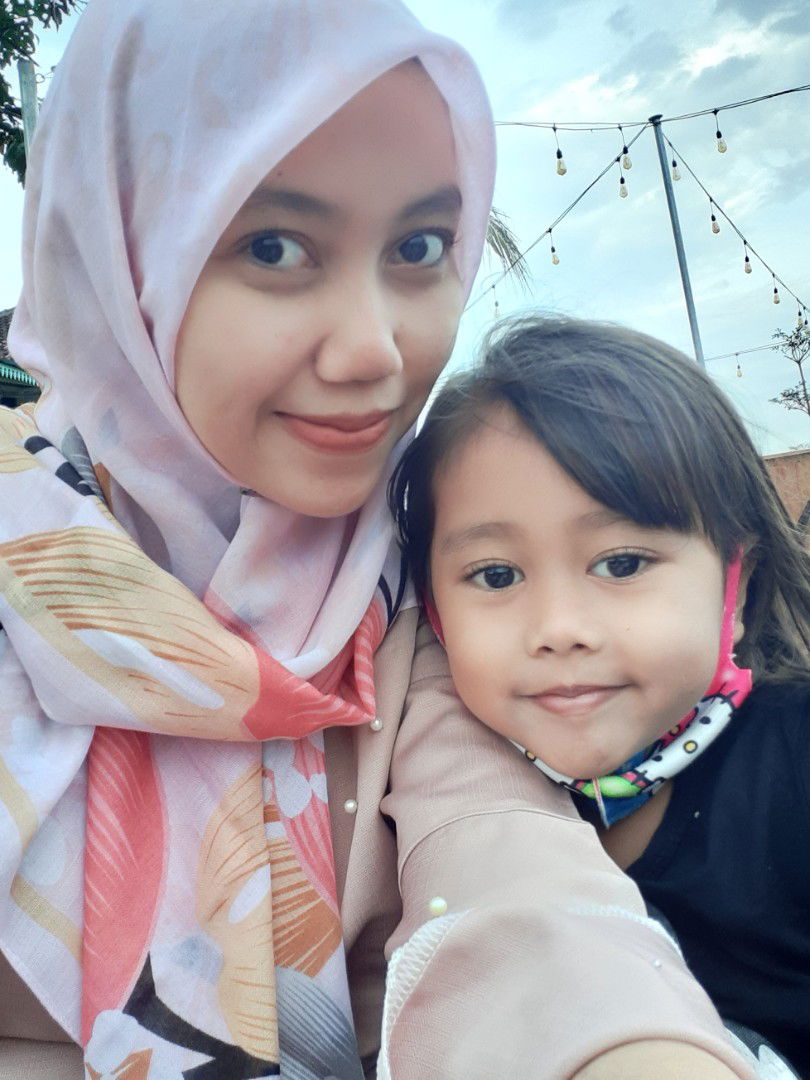 Fika Yasmine profile icon