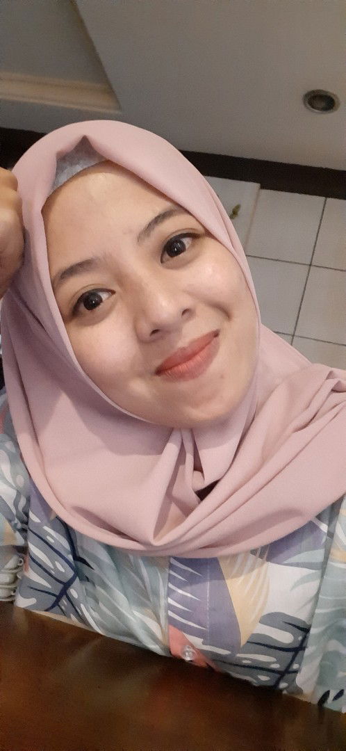 Neni Triana profile icon