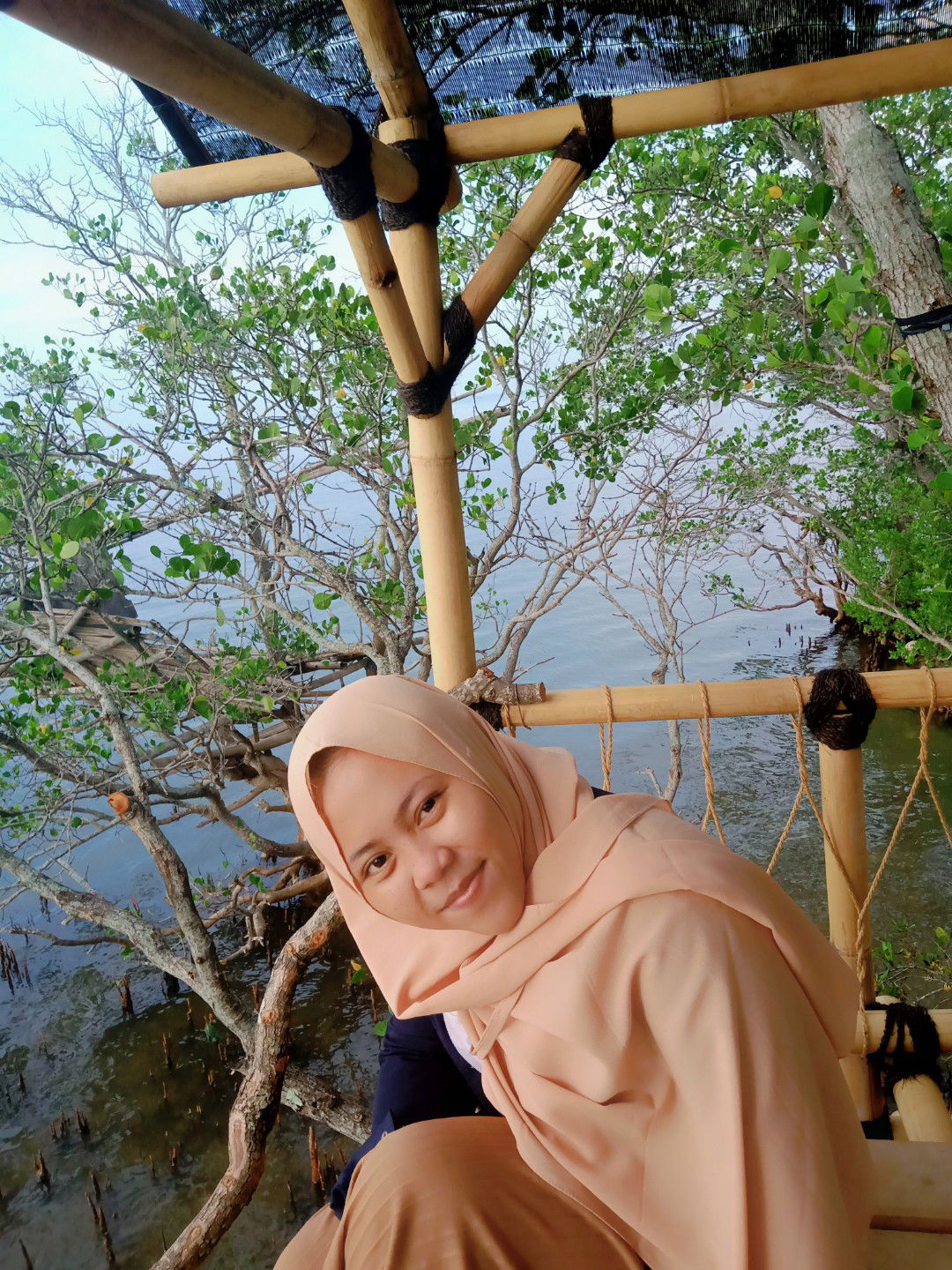 Ana Khoirun Nisak profile icon