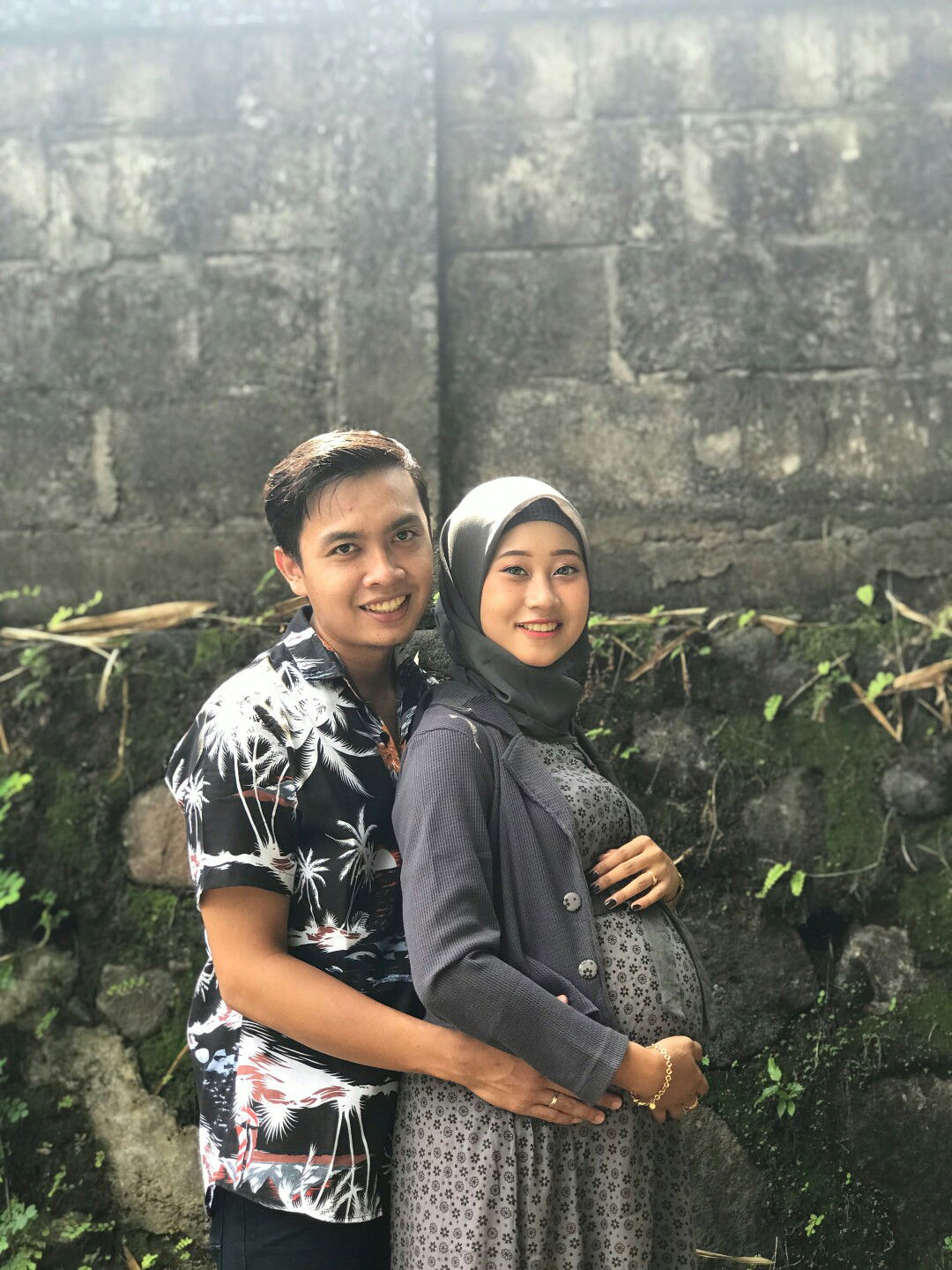 Avi Vivi profile icon