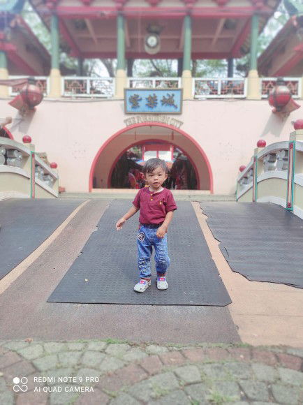 Dyah Astari Sujatmiko profile icon