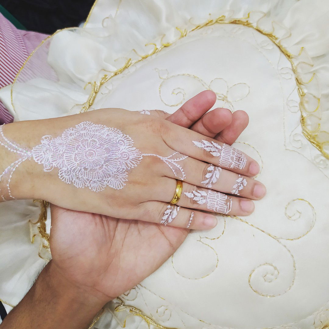 Dewi Kania profile icon