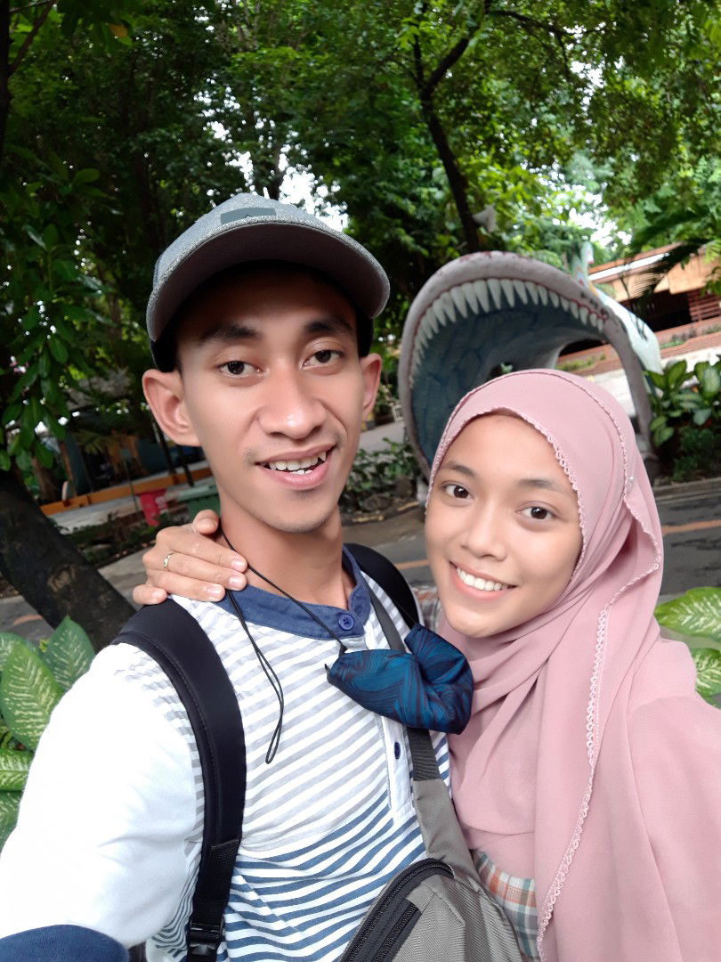 Risky Hidayanti profile icon